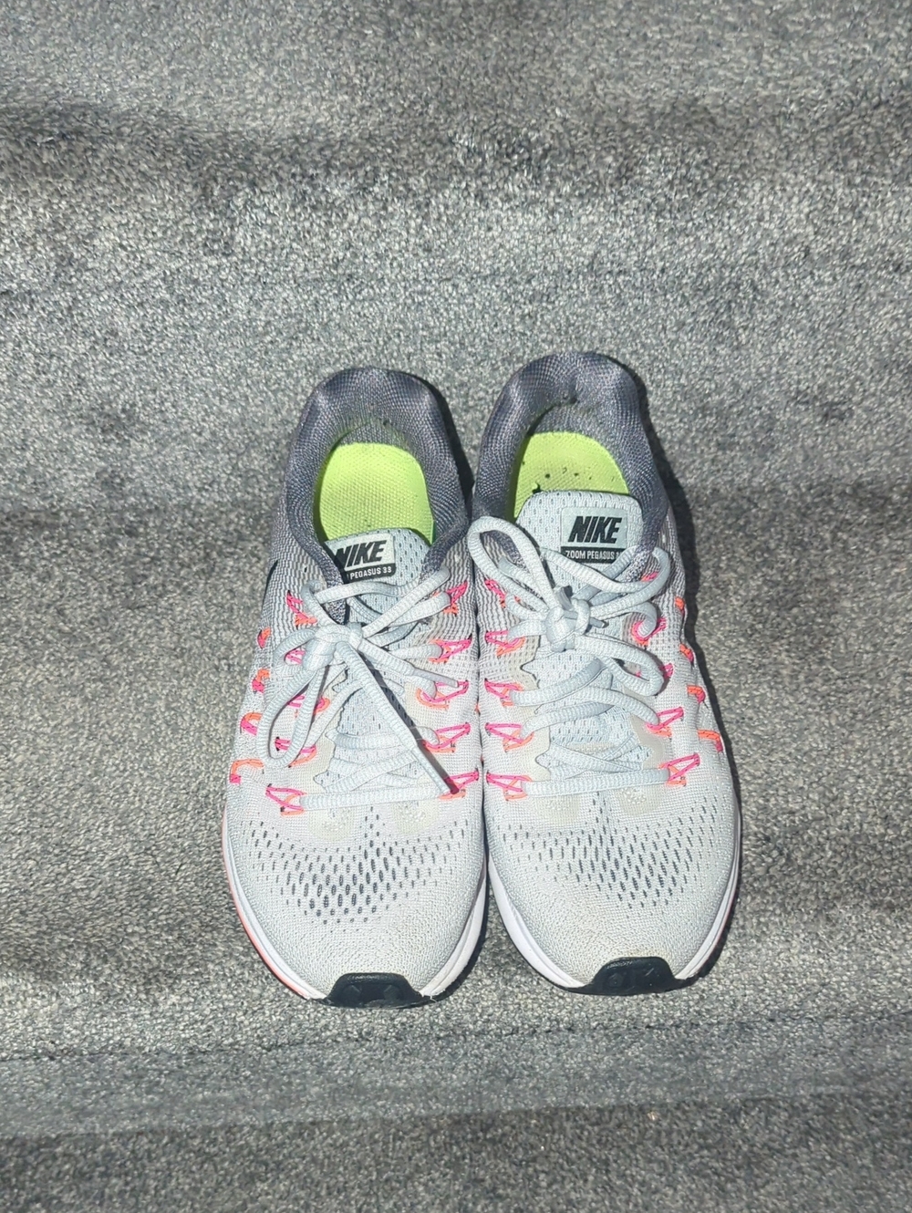 Nike Women's Light Gray Running Shoes with Neon Green Insole and Pink Accents